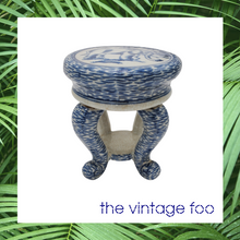 Load image into Gallery viewer, Elephant Pedestal