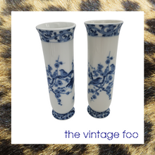 Load image into Gallery viewer, Blue and White Bud Vase (Pair)
