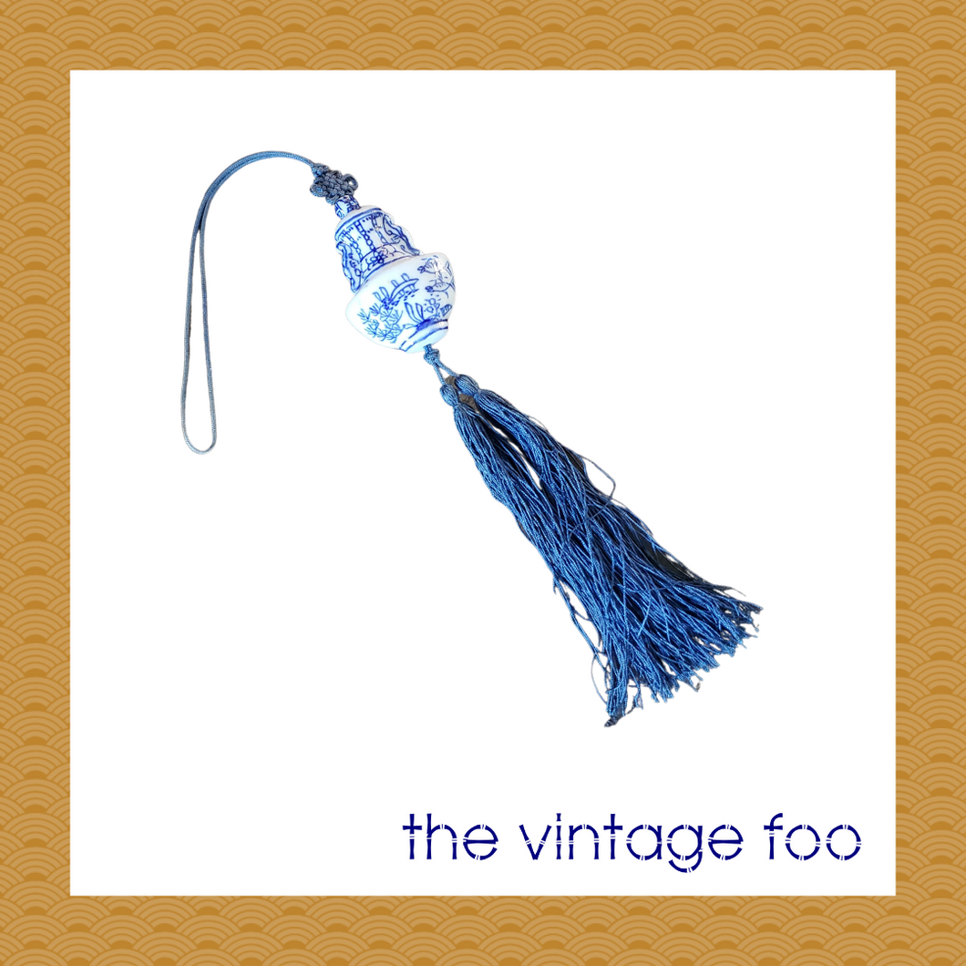 Chinoiserie Tassel