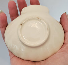 Load image into Gallery viewer, Shell Trinket Dish with Sheep
