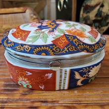 Load image into Gallery viewer, Foo Dog Trinket Box
