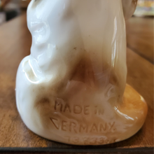 Load image into Gallery viewer, Spaniel Dog Figurine
