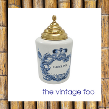 Load image into Gallery viewer, Delft Carolina Jar with Lid
