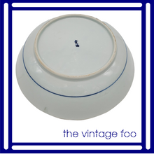 Load image into Gallery viewer, Blue and White Duck Bowl
